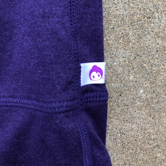 Nike Women's DRiFit Yoga top M - Picture 5 of 7